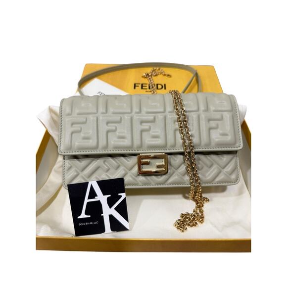 Fendi Wallet on Chain Baguette FF Leather Sage Green Crossbody Shoulder Bag - Picture 2 of 9